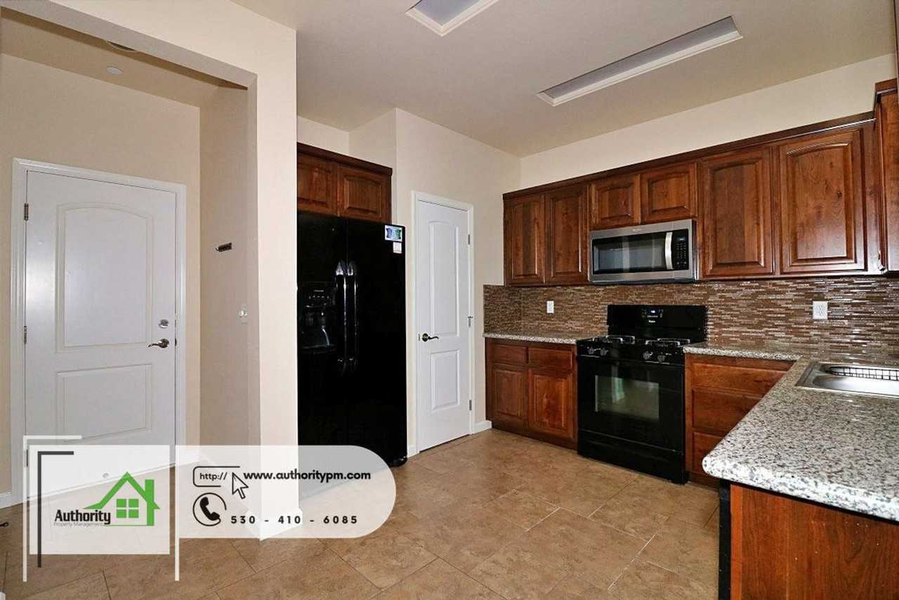 550 Mission De Oro Dr - Photo 7 of 19