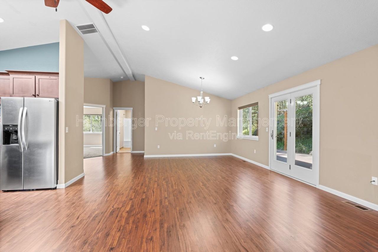 6929 N Country Homes Blvd - Photo 3 of 27