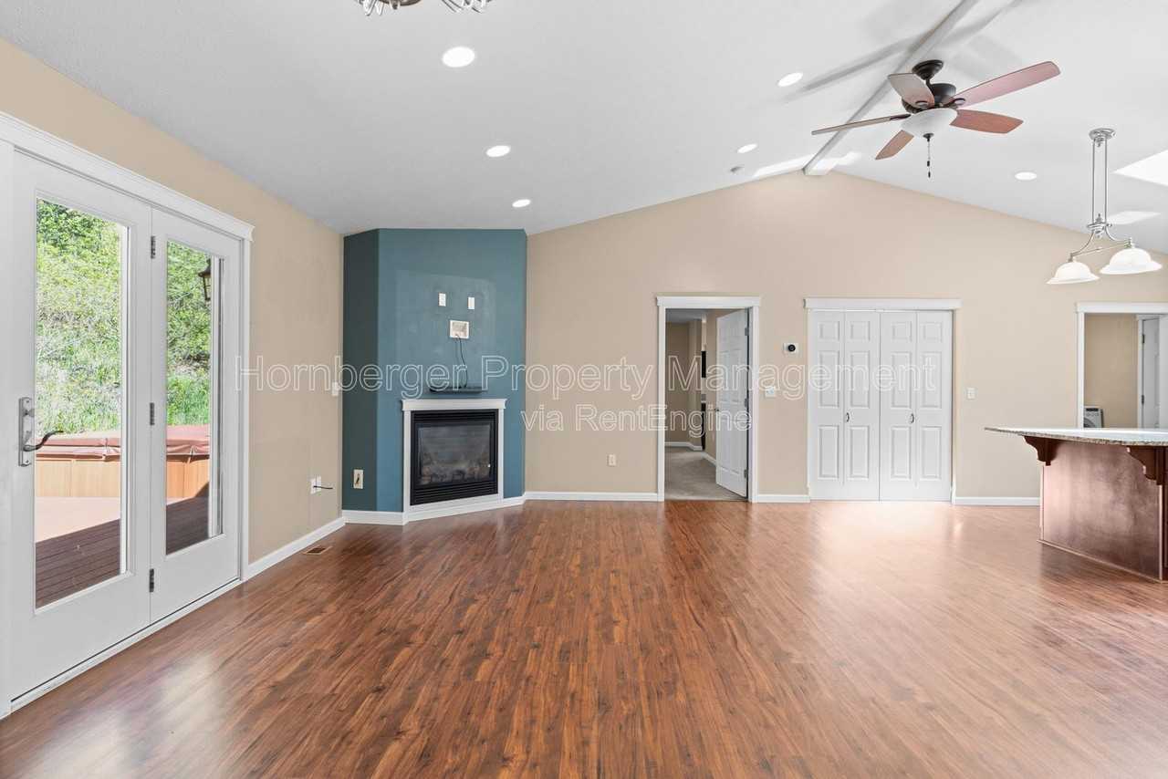 6929 N Country Homes Blvd - Photo 7 of 27