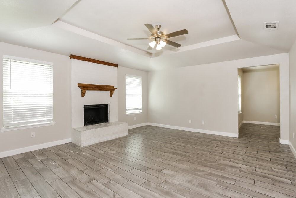 1330 Heather Run Dr - Photo 5 of 16