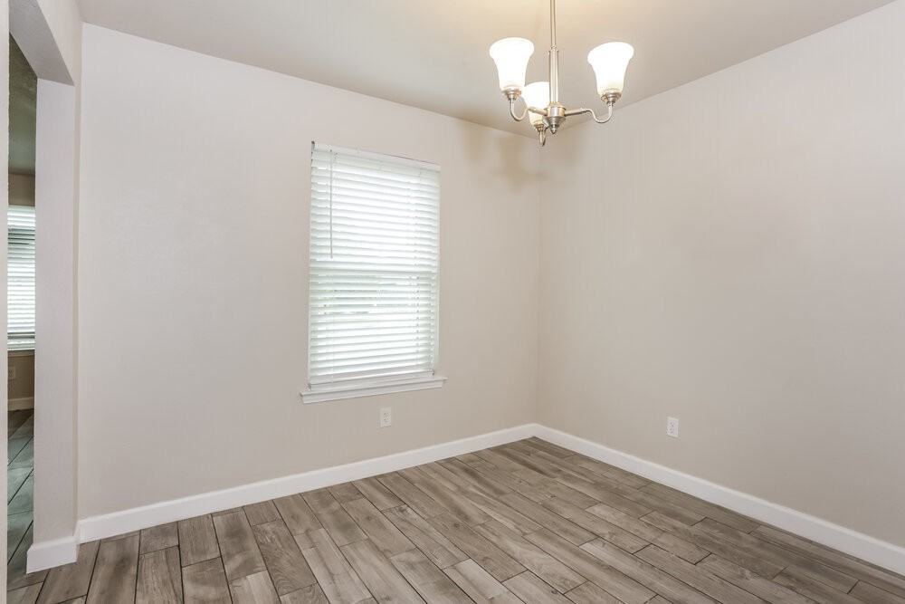 1330 Heather Run Dr - Photo 6 of 16