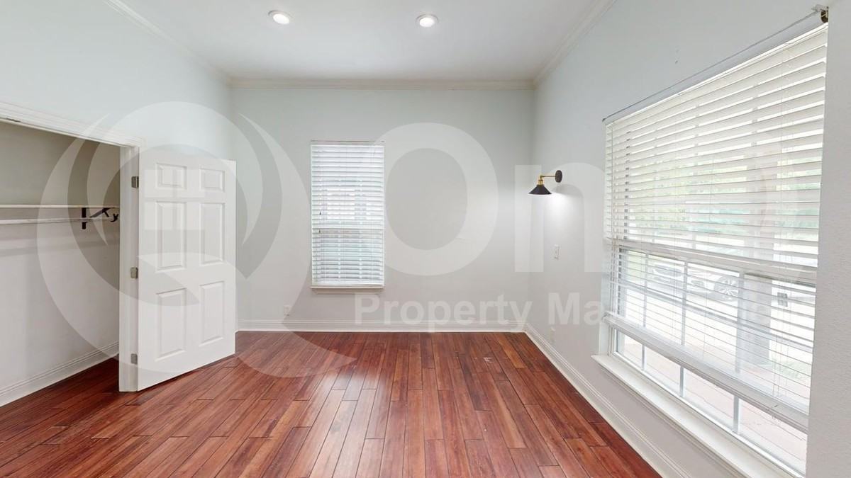 4523 Sycamore St - Photo 7 of 16