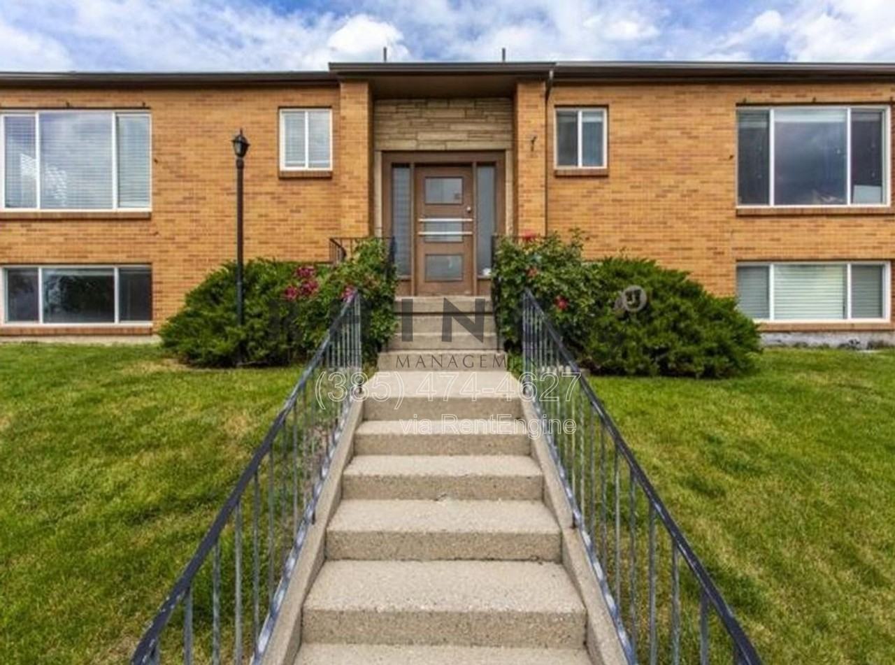 615 S Grand St #1 - Photo 2 of 10