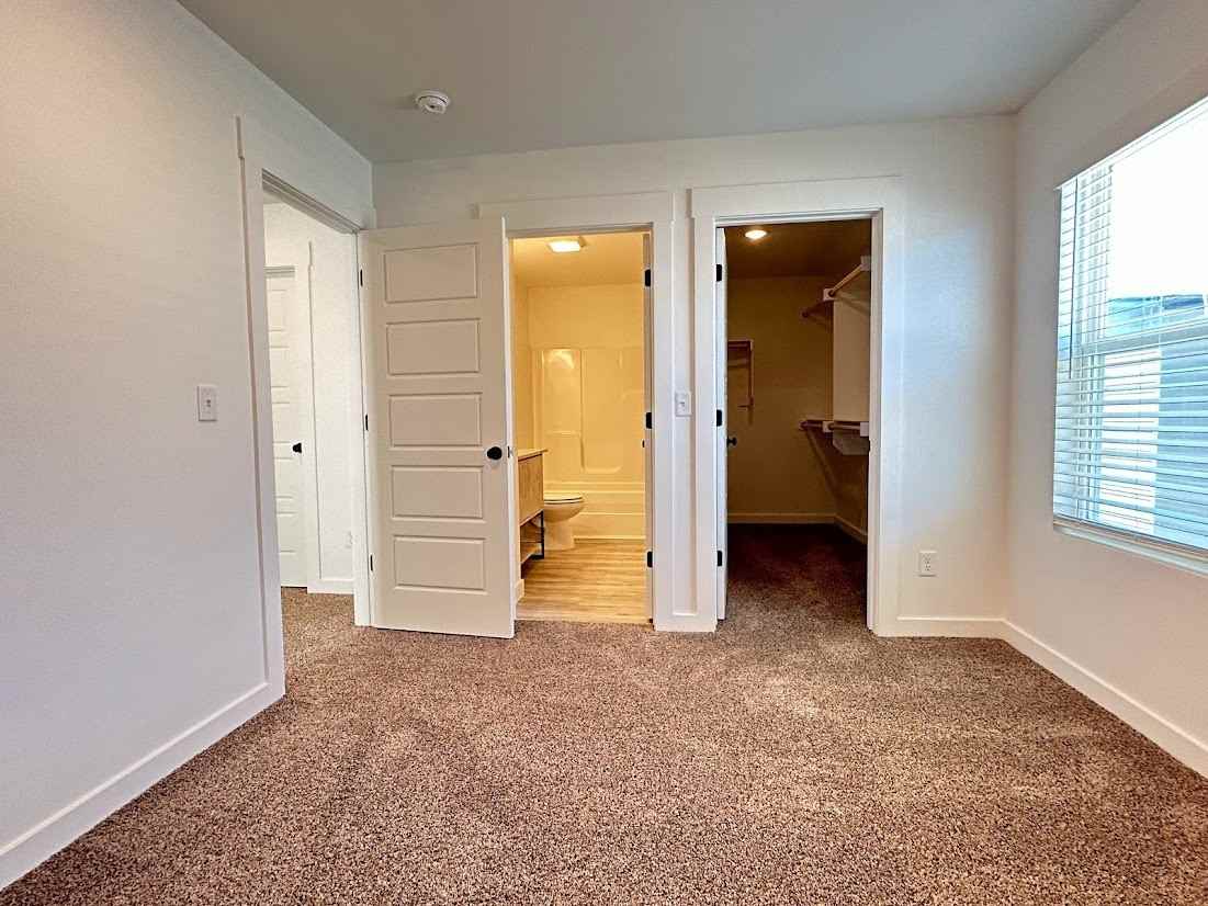 960 Ventnor Avenue, Centerton - Photo 6 of 18