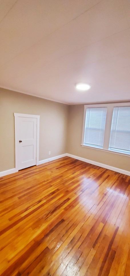 137 Adams St #3 - Photo 6 of 22