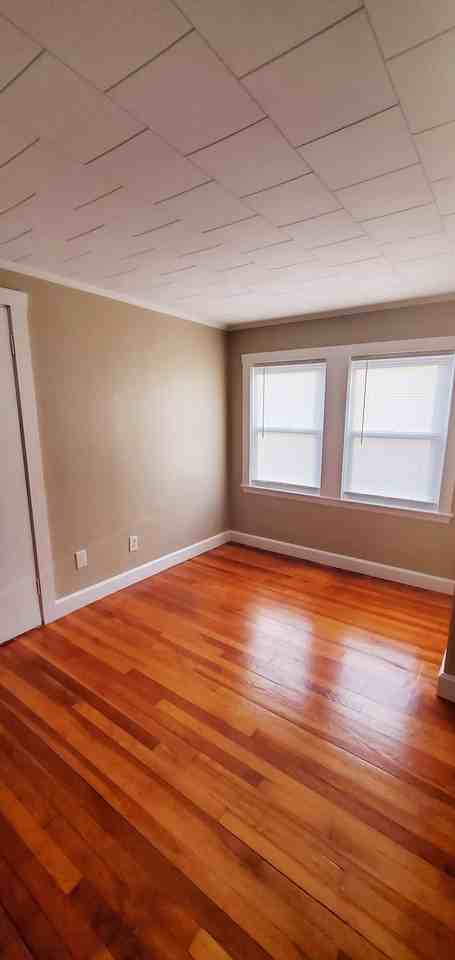 137 Adams St #3 - Photo 4 of 22