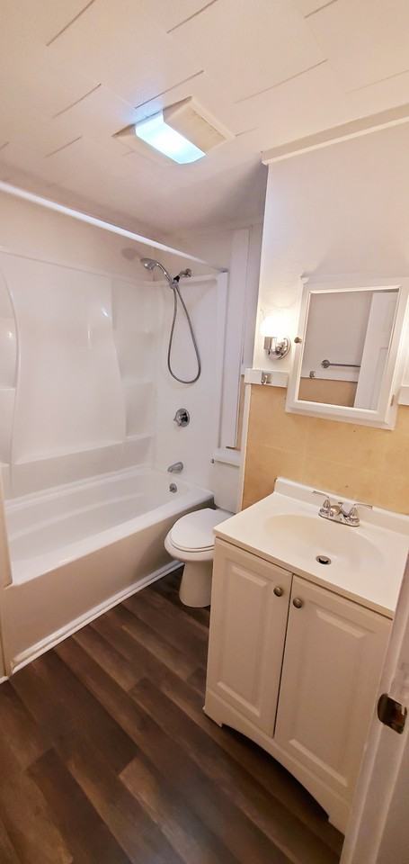 137 Adams St #3 - Photo 5 of 22