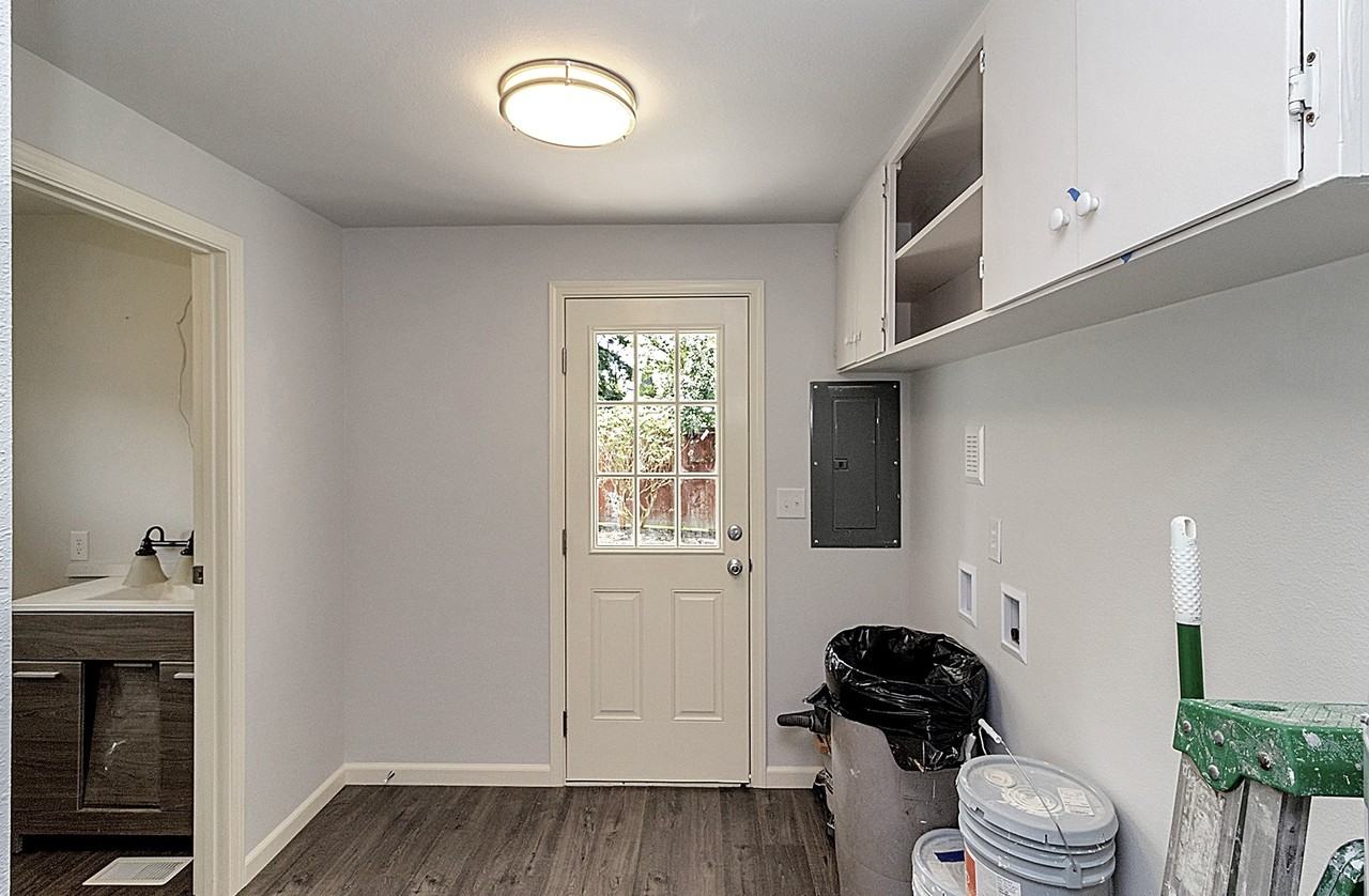 2325 Cherry Rd #B - Photo 5 of 12