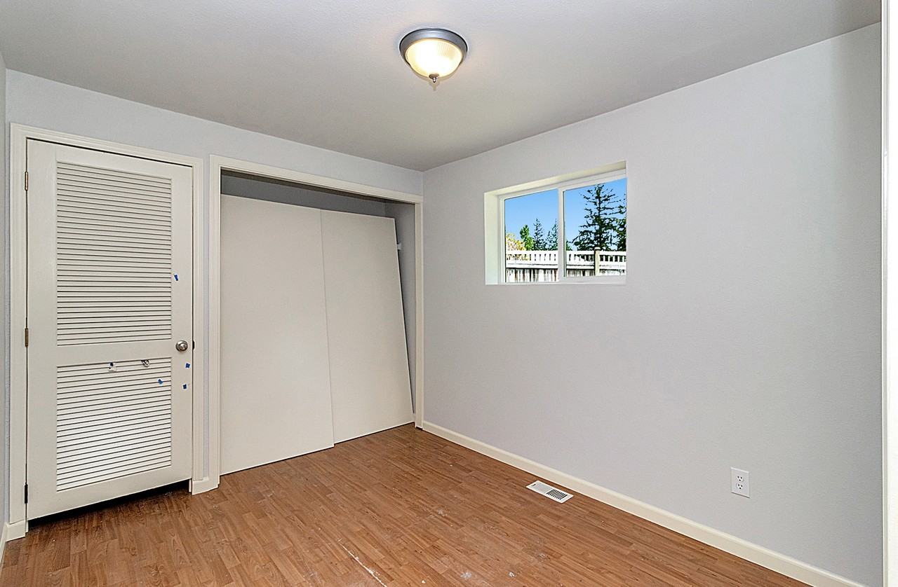 2325 Cherry Rd #B - Photo 7 of 12