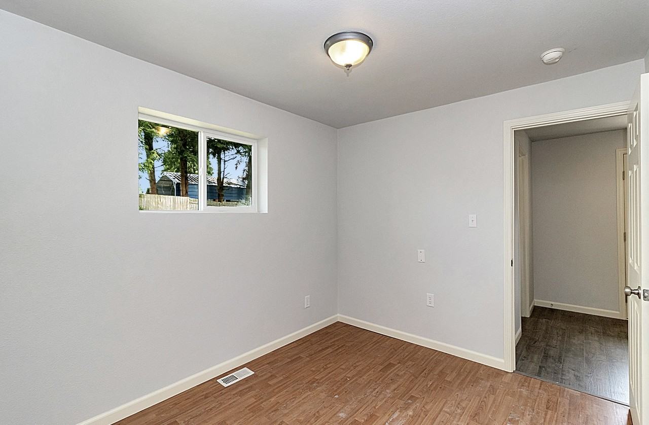 2325 Cherry Rd #B - Photo 2 of 12