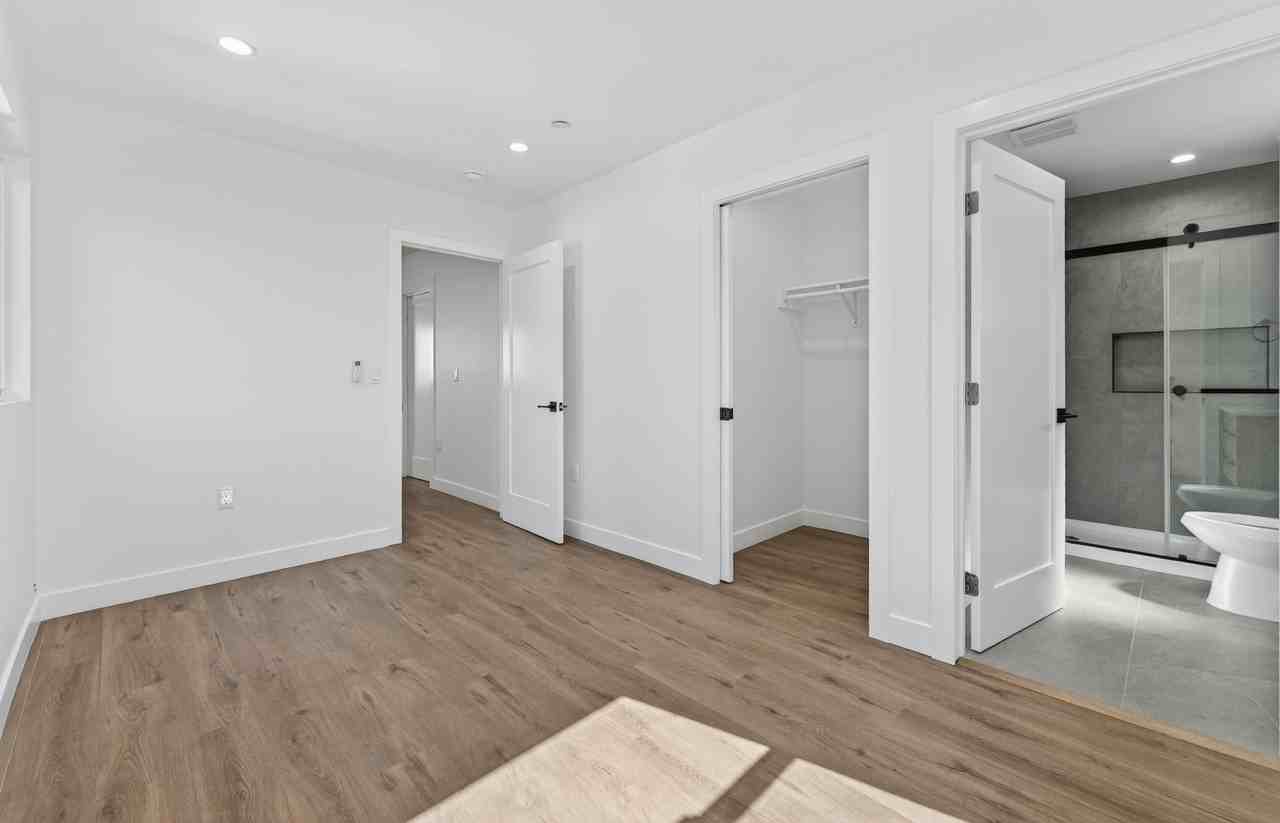 680 E 45th St - Photo 7 of 10