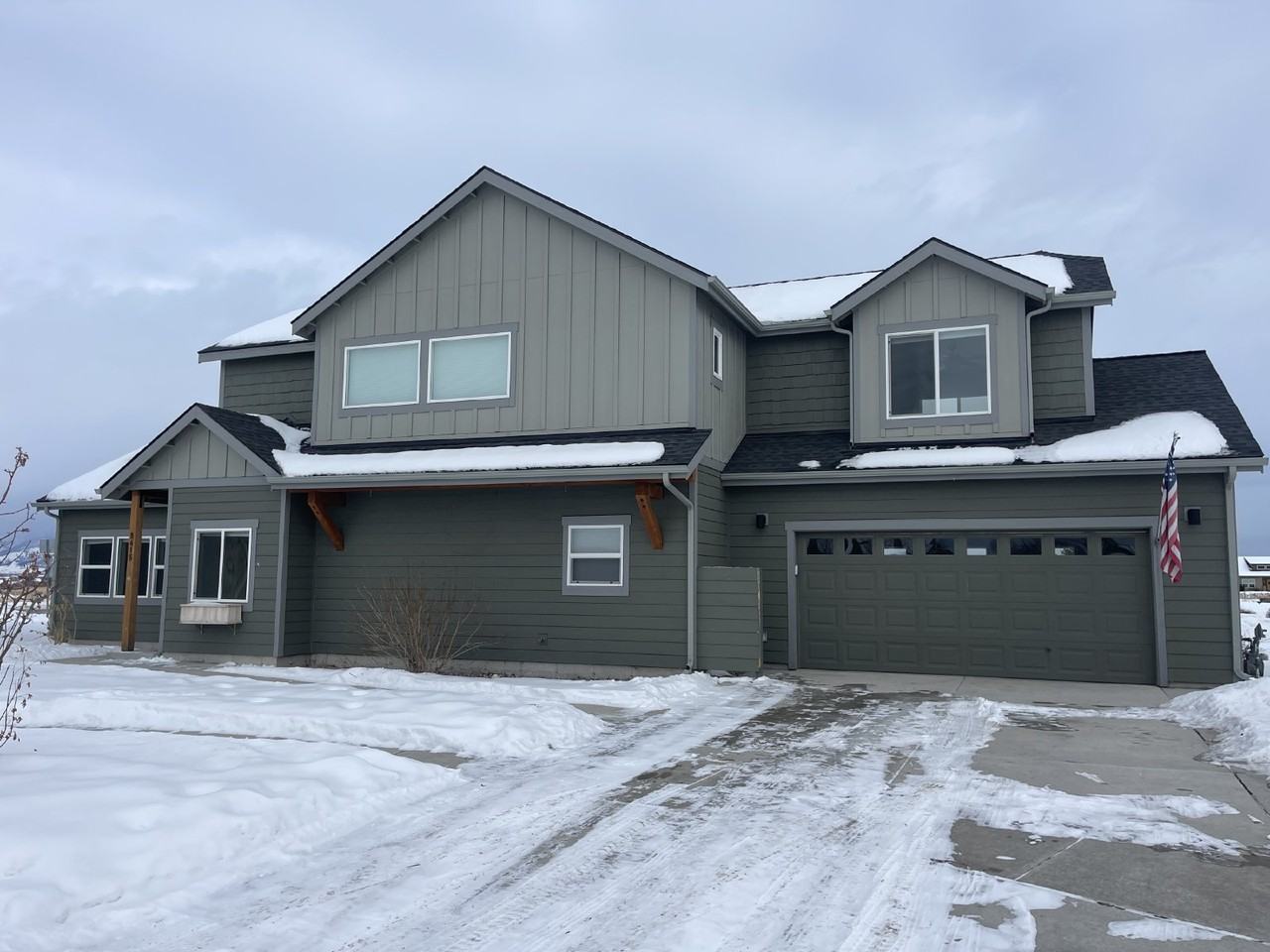 5415 Red Haven St - Photo 2 of 32