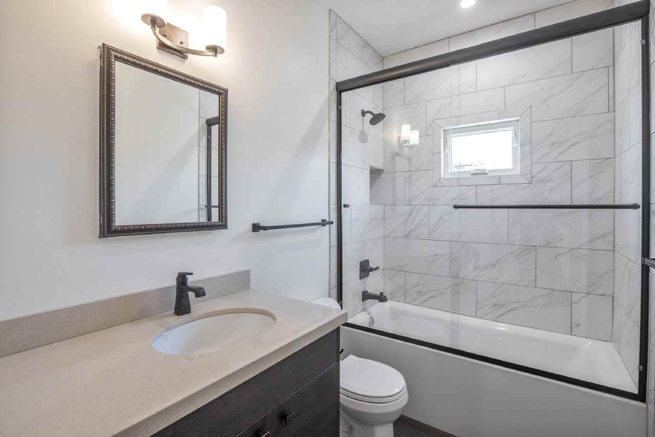 1436 E Pierce St - Photo 2 of 36