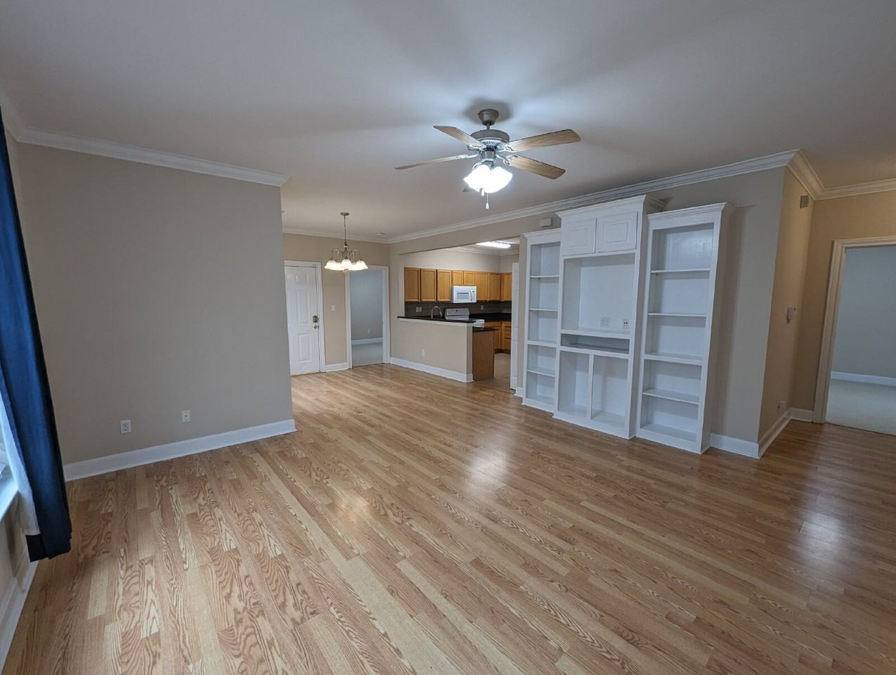 1102 Private Road 3097 - Photo 6 of 23