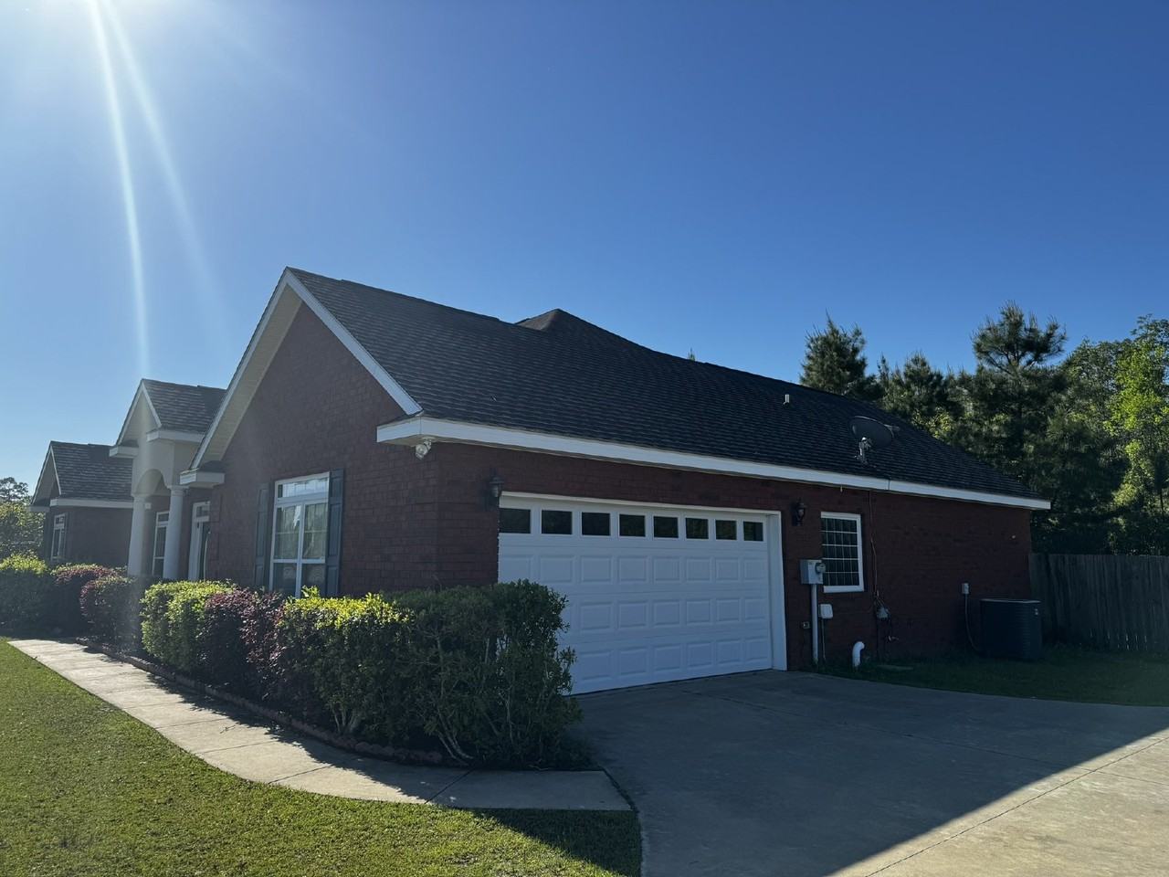 423 Parish Loop Ne - Photo 2 of 18