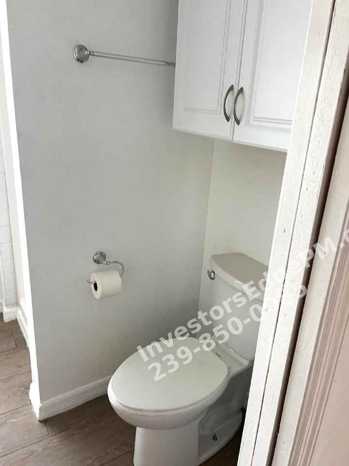 1148 Harbor Dr #2 - Photo 5 of 20