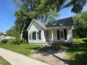 201 Eastman Ave - Photo 1 of 1