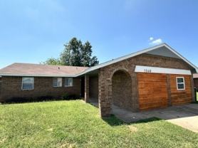 1340 Nw 106th St - Photo 1 of 1