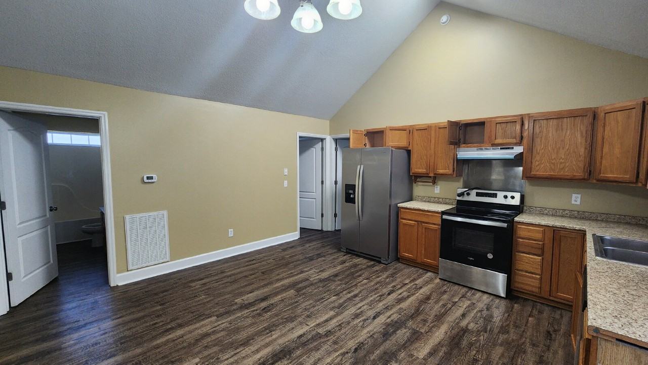 110 2nd St - Photo 6 of 14