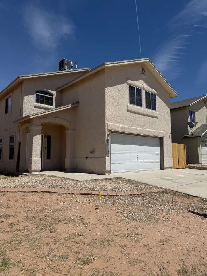 14157 Tierra Delfin Dr - Photo 3 of 43