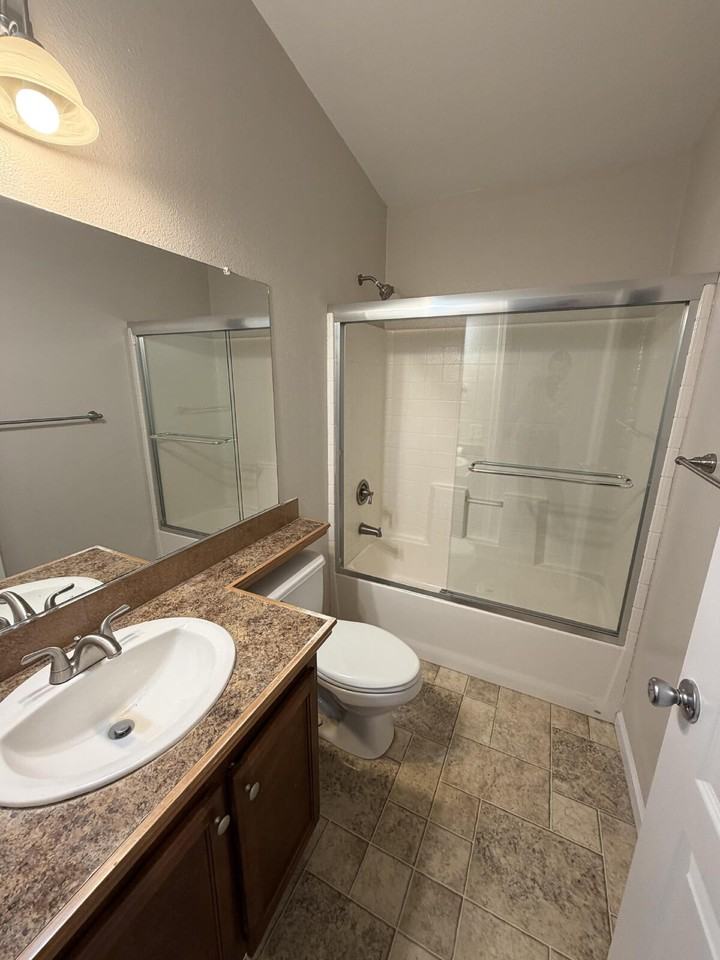 5941 Franklin Rd - Photo 3 of 23