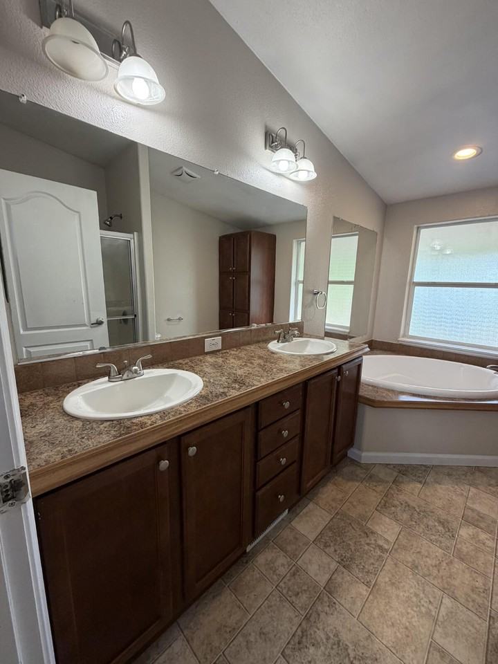 5941 Franklin Rd - Photo 4 of 23