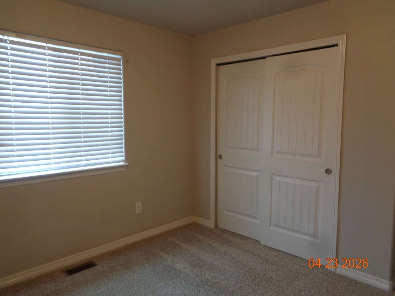 6053 Nash Dr - Photo 4 of 33