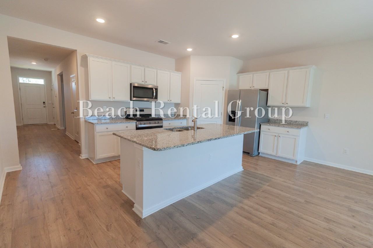 246 Marauder Dr - Photo 5 of 28