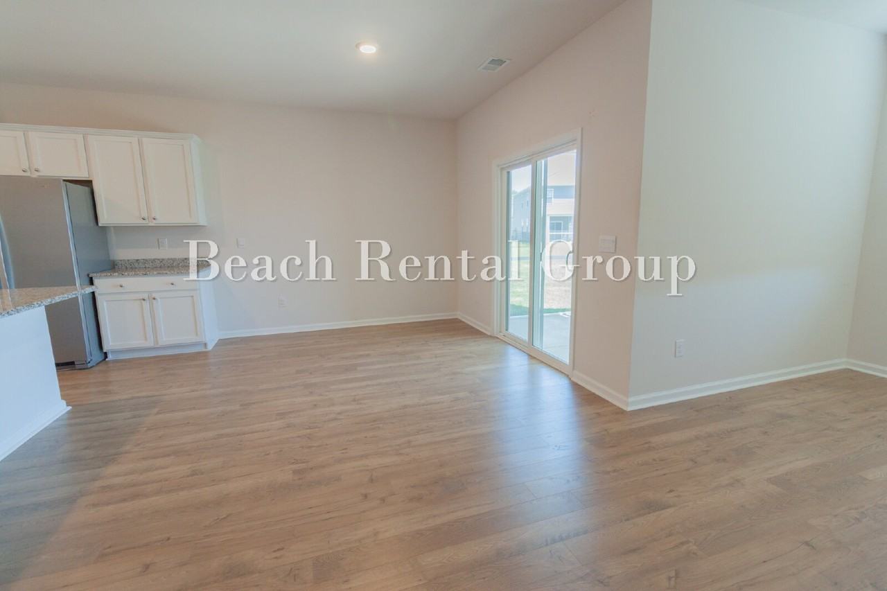 246 Marauder Dr - Photo 7 of 28