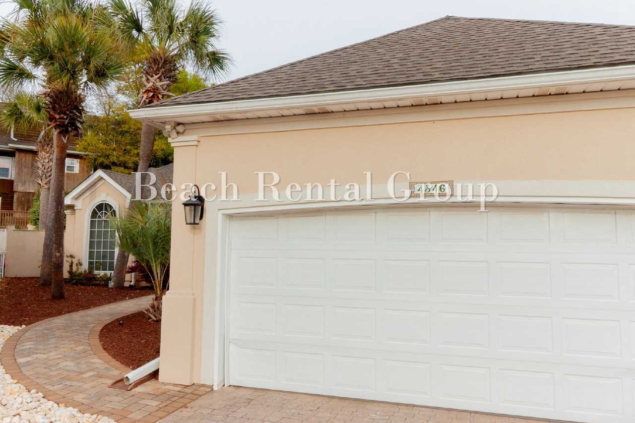 4346 Windy Heights Dr - Photo 2 of 29