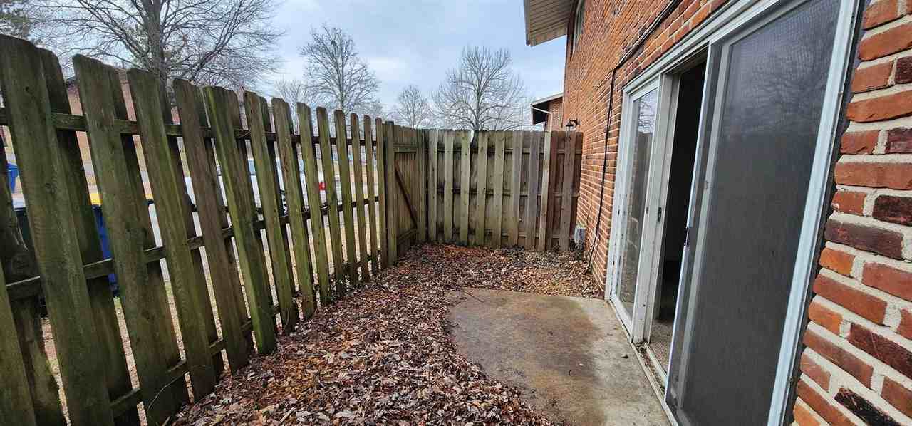 10006 Isabelle Dr - Photo 5 of 6