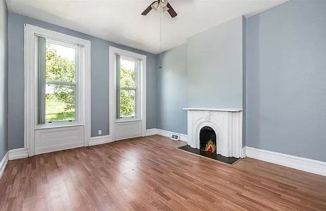 2634 Geyer Ave Unit A - Photo 2 of 9