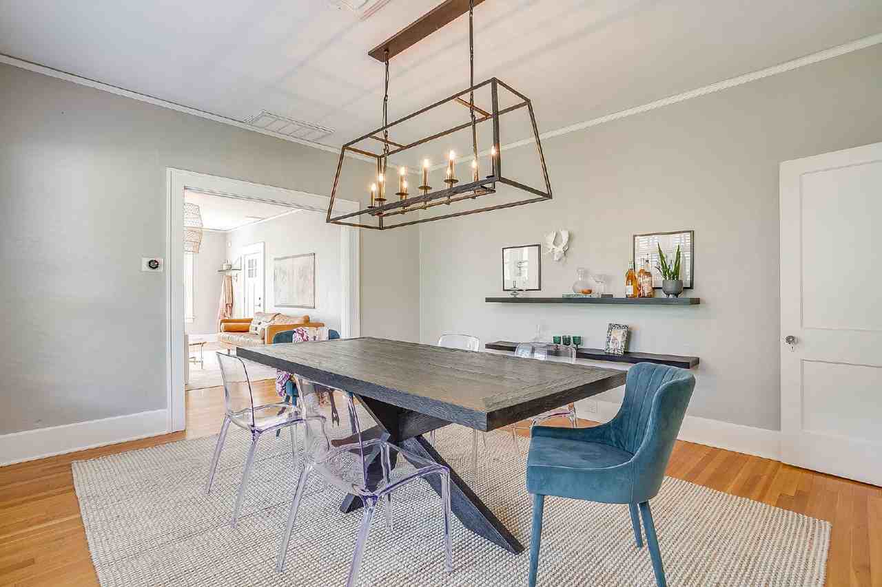 2718 Cockrell Ave - Photo 7 of 20