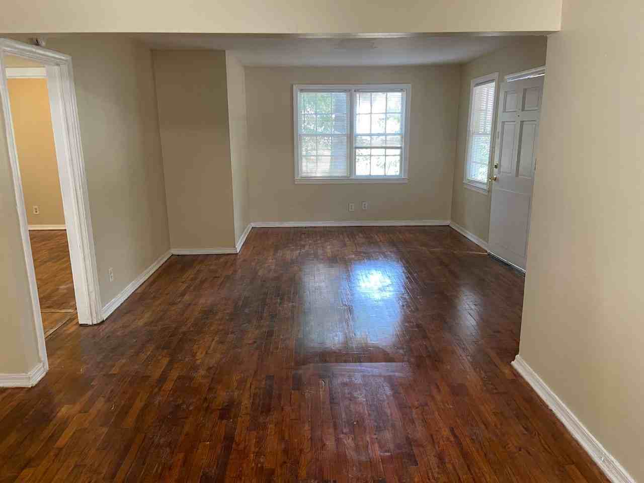 1206 Winston Rd - Photo 4 of 13