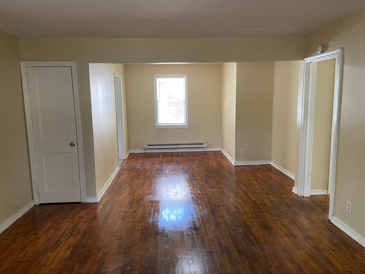 1206 Winston Rd - Photo 5 of 13