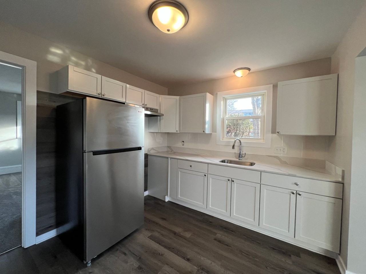 1348 5th Ave Se - Photo 2 of 13
