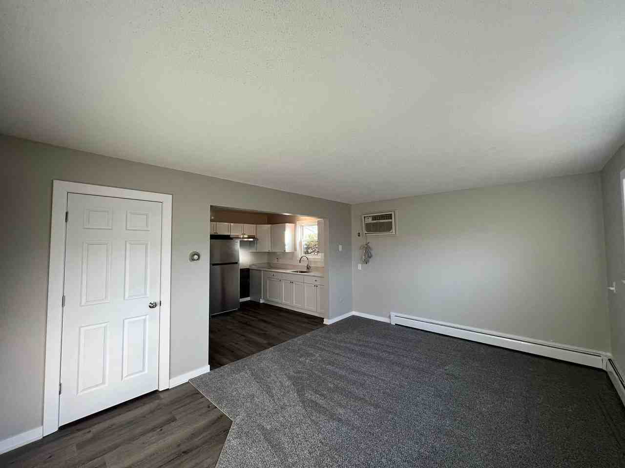 1348 5th Ave Se - Photo 4 of 13