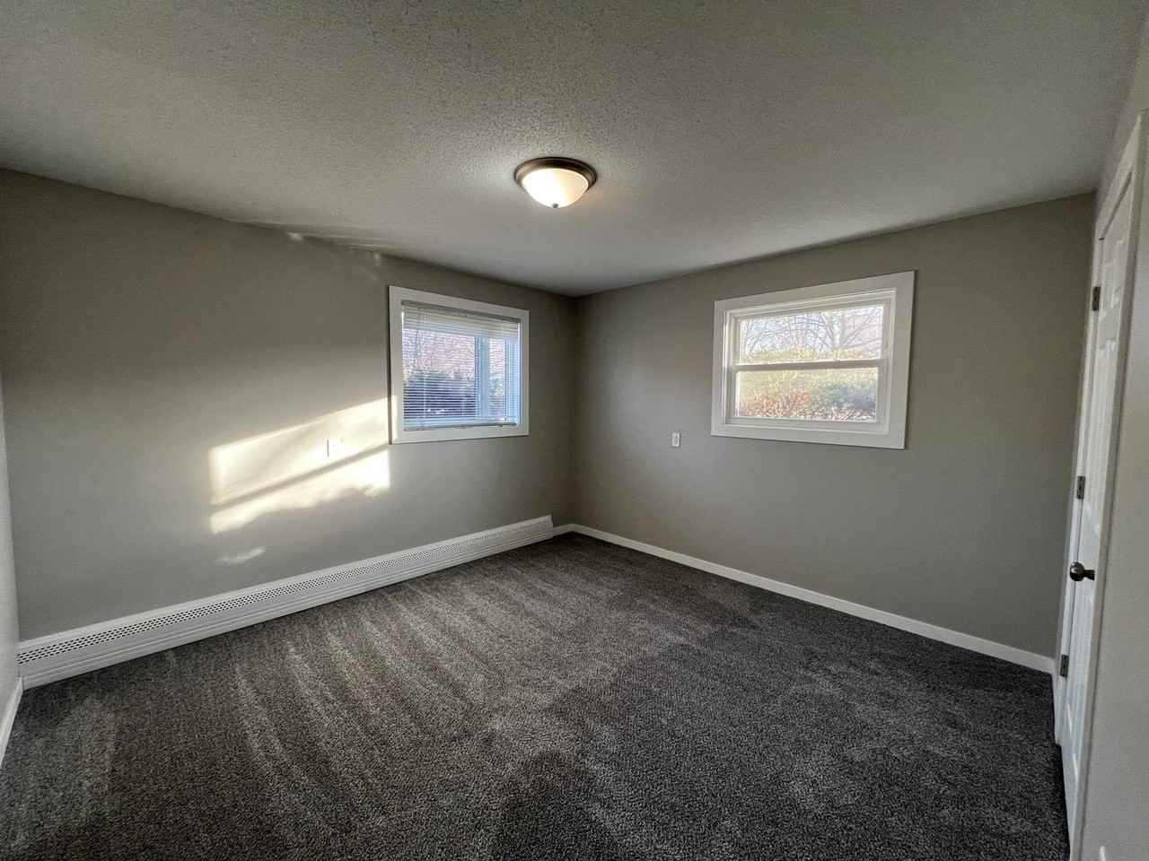 1348 5th Ave Se - Photo 7 of 13