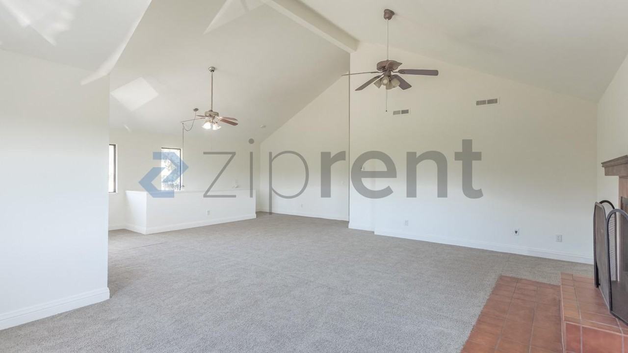 196 Browns Valley Rd #1 - Photo 5 of 30