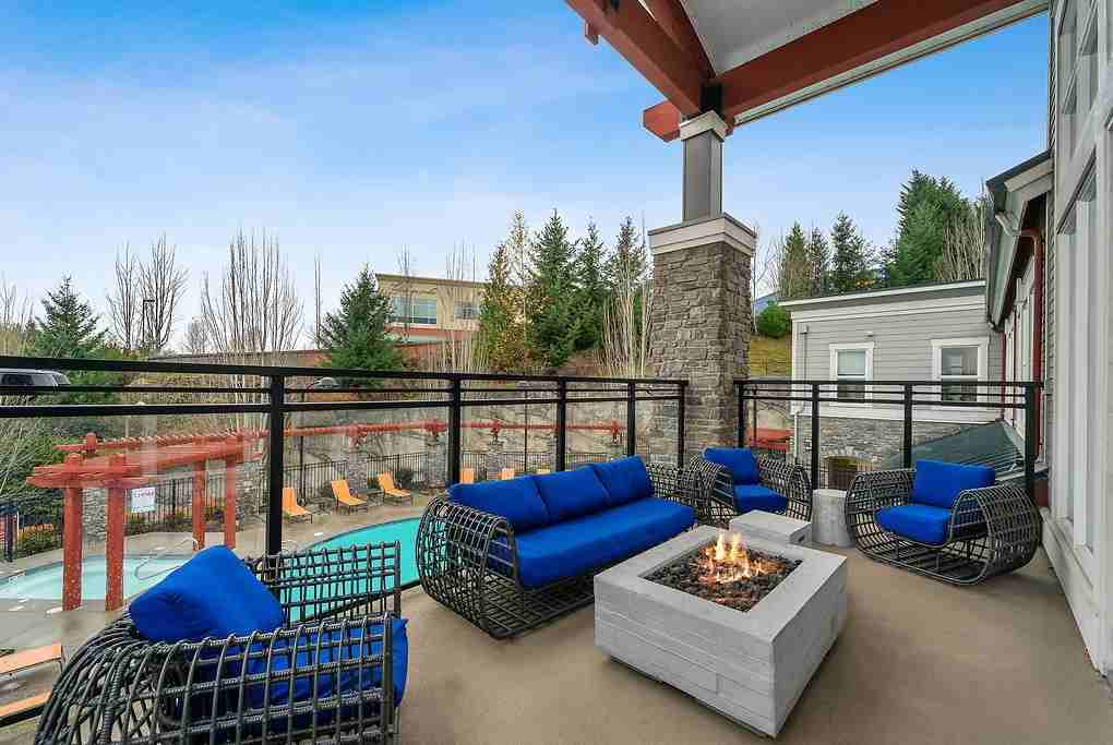 Beaumont - Photo 5 of 50