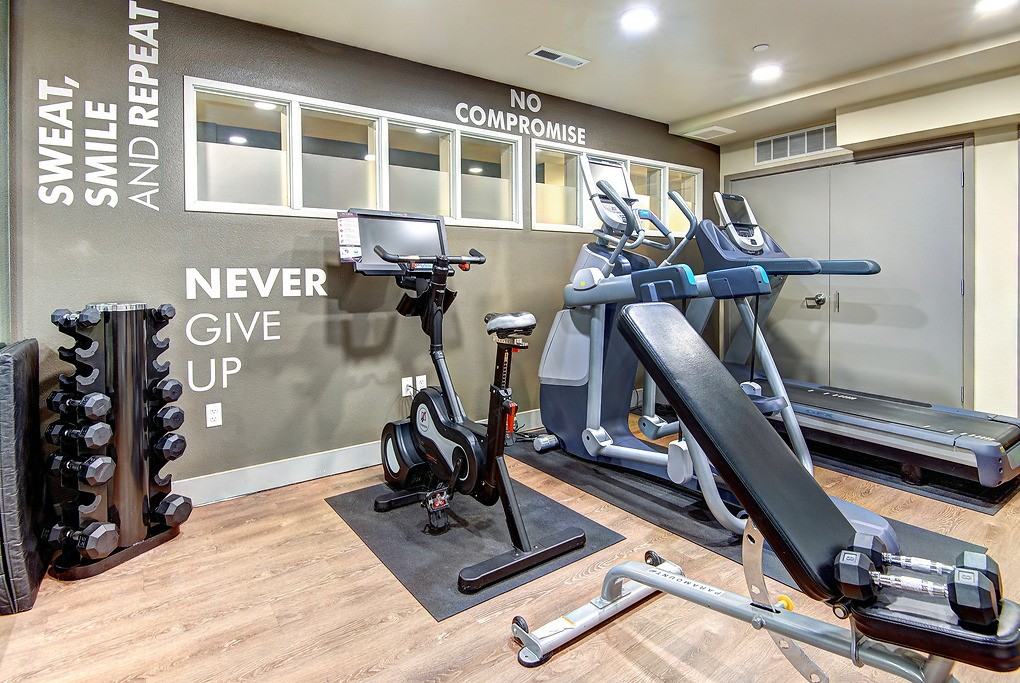 Canvas - Photo 4 of 46