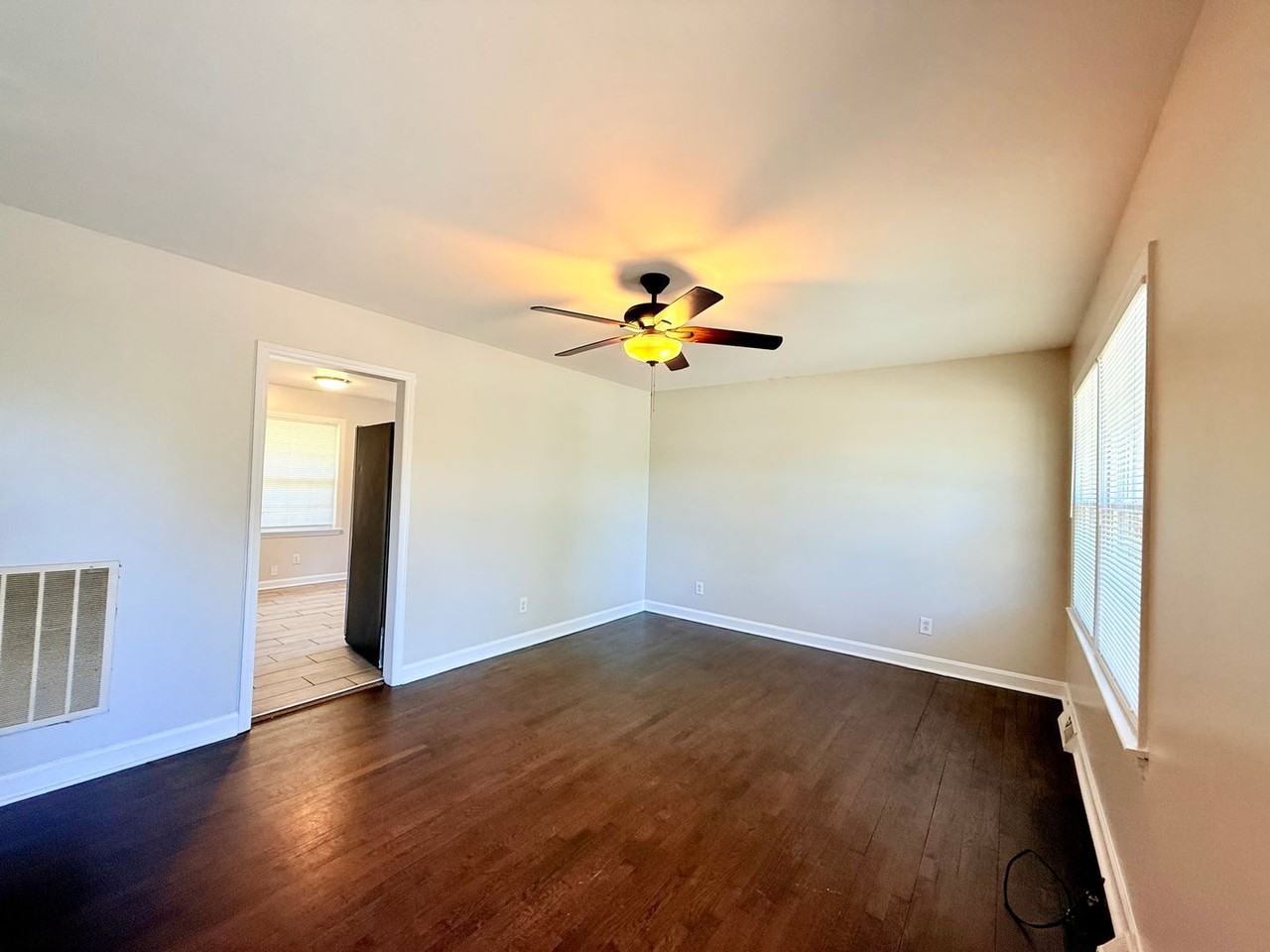 4033 Fieldcrest Rd - Photo 2 of 13