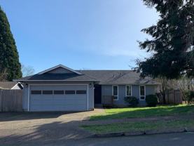 2142 Maplewood Dr S - Photo 1 of 1