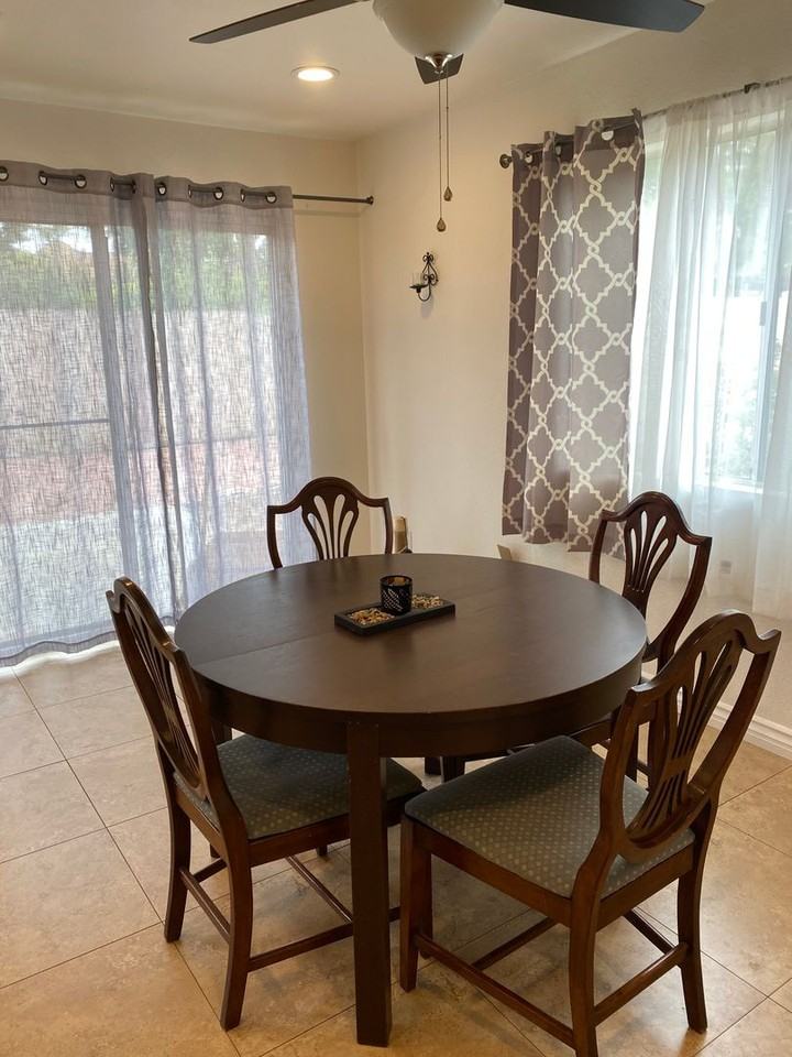 266 Manzanita Dr - Photo 2 of 5