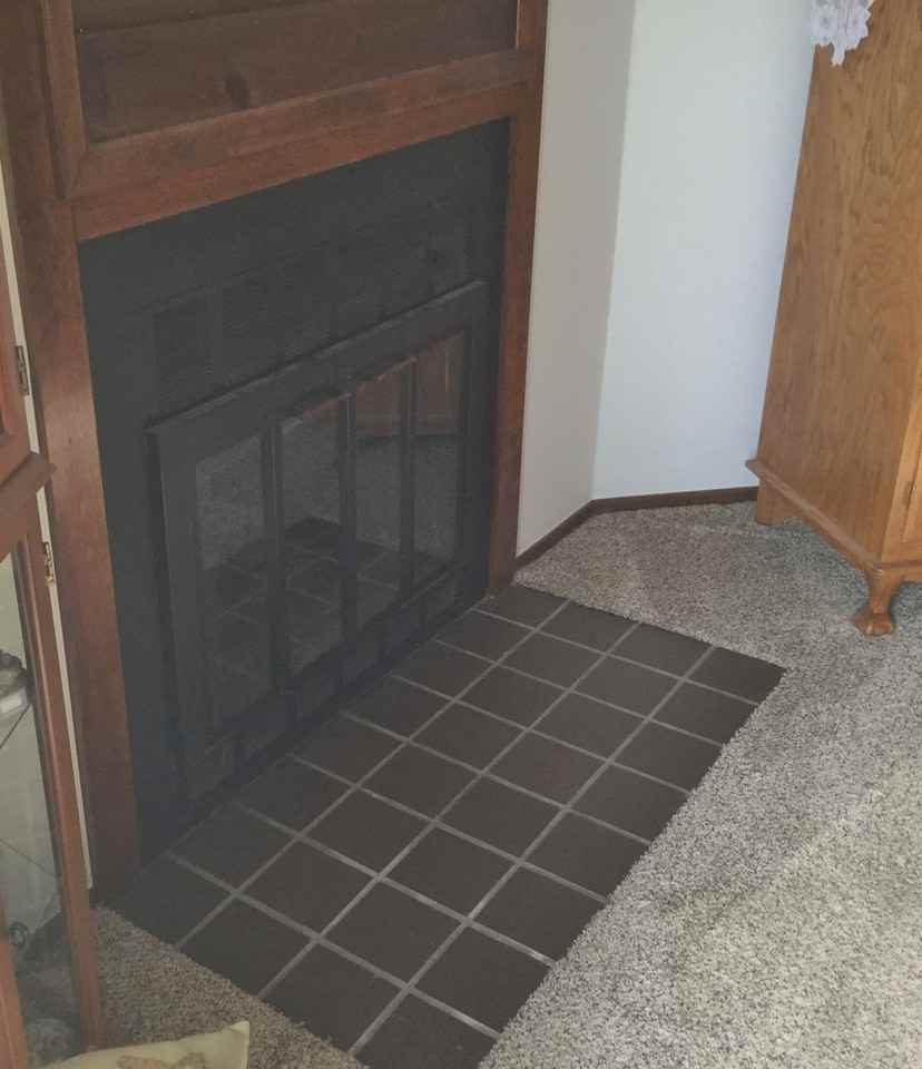 1513 Seneca Cir - Photo 3 of 14