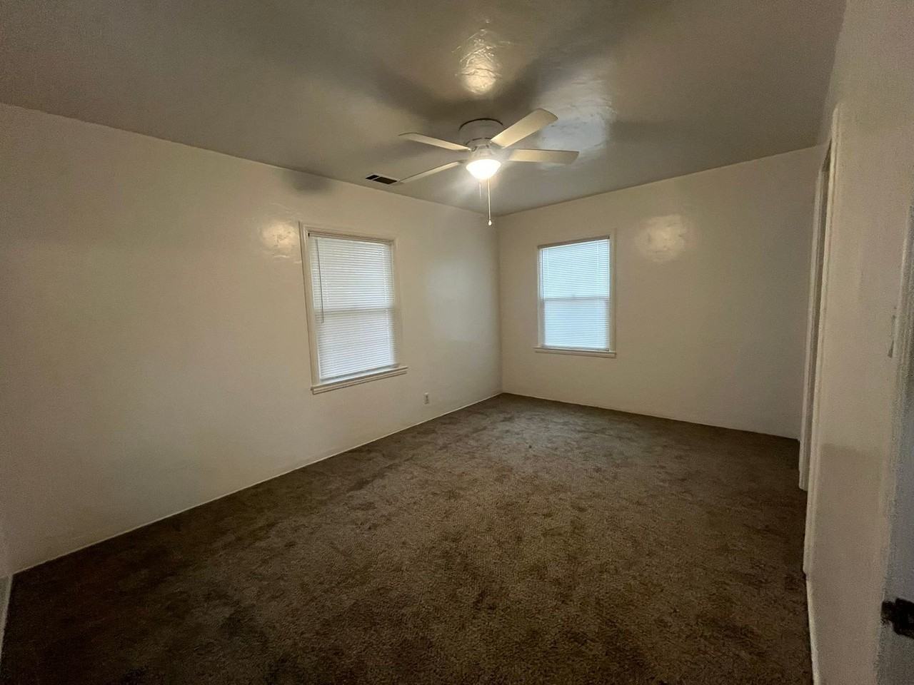 344 N M St - Photo 7 of 14