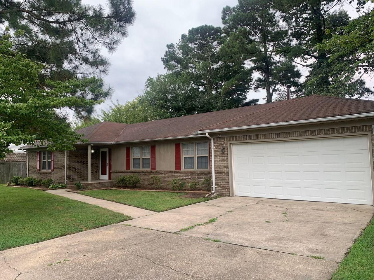 1937 Wolfsnare Rd - Photo 2 of 18