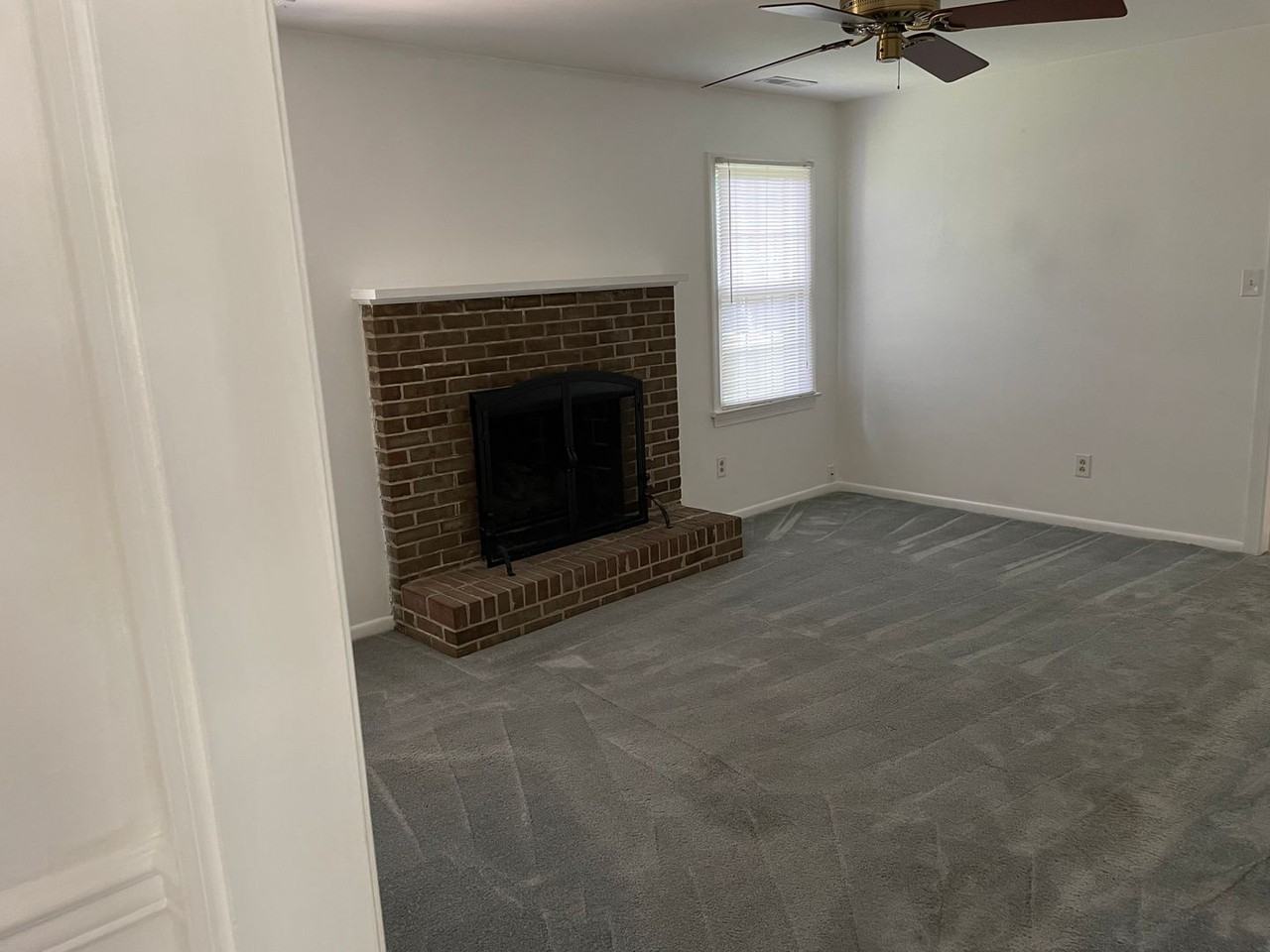 1937 Wolfsnare Rd - Photo 5 of 18