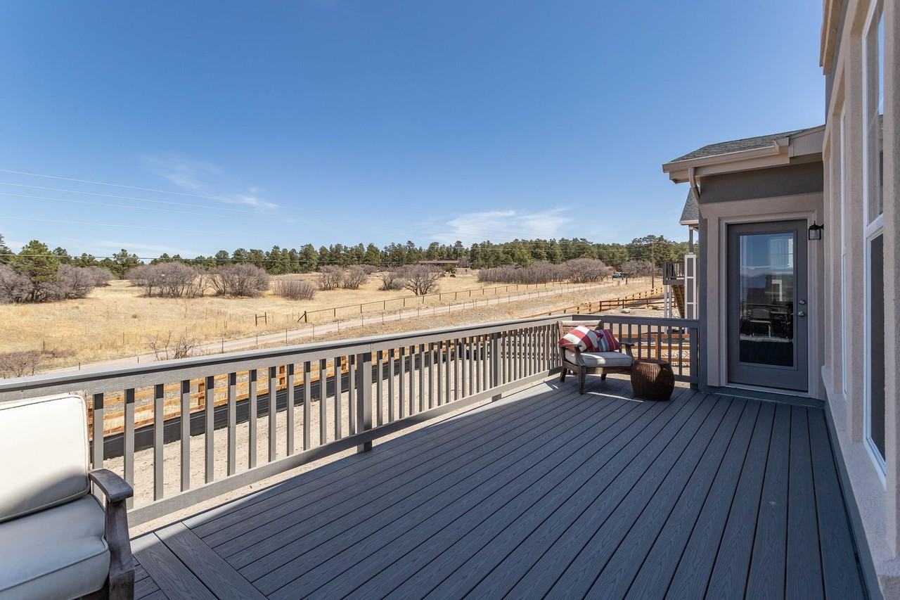 10492 - Photo 6 of 38