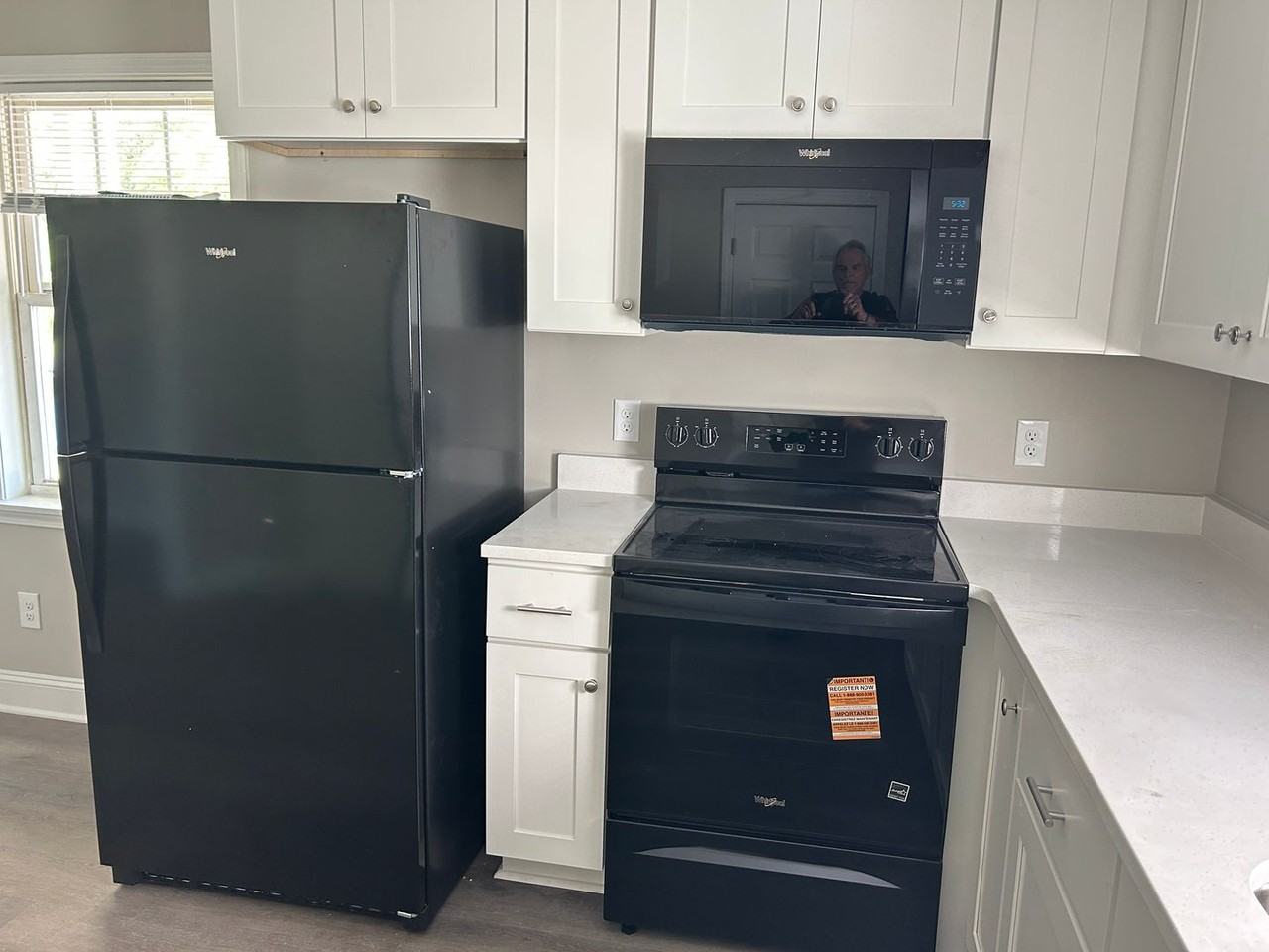 627 W Northwest Blvd - Photo 7 of 11